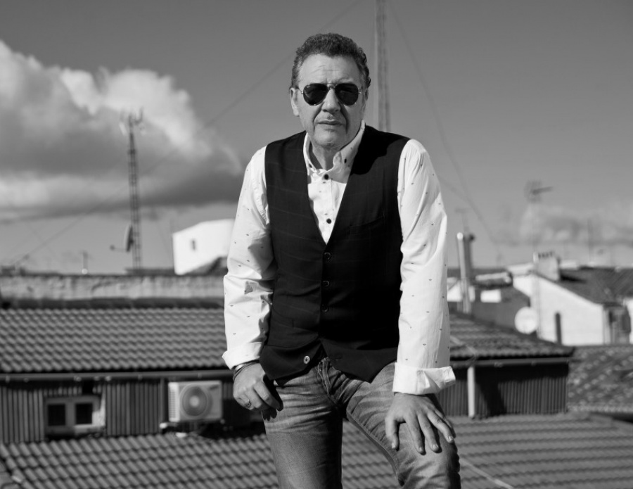 carlos goni revolver band 2017